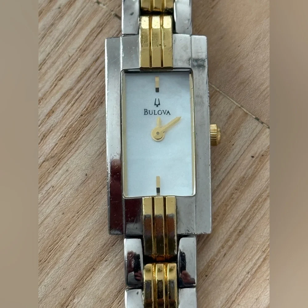 Bulova Luxury Ladies Watch Pearl Dial Two-Tone Stainless Bracelet New Battery